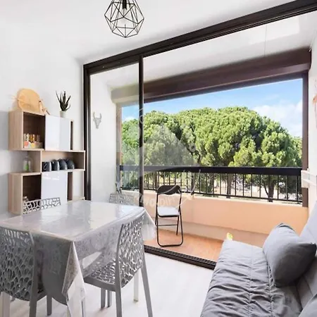 Studio For 5 People * Le Grau-du-Roi